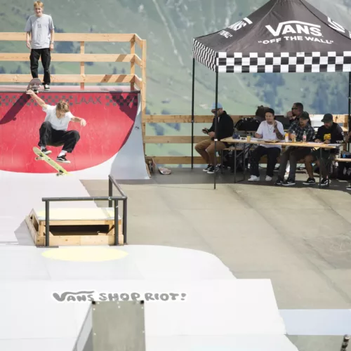 vansshopriot-laax-2019-dok-1794